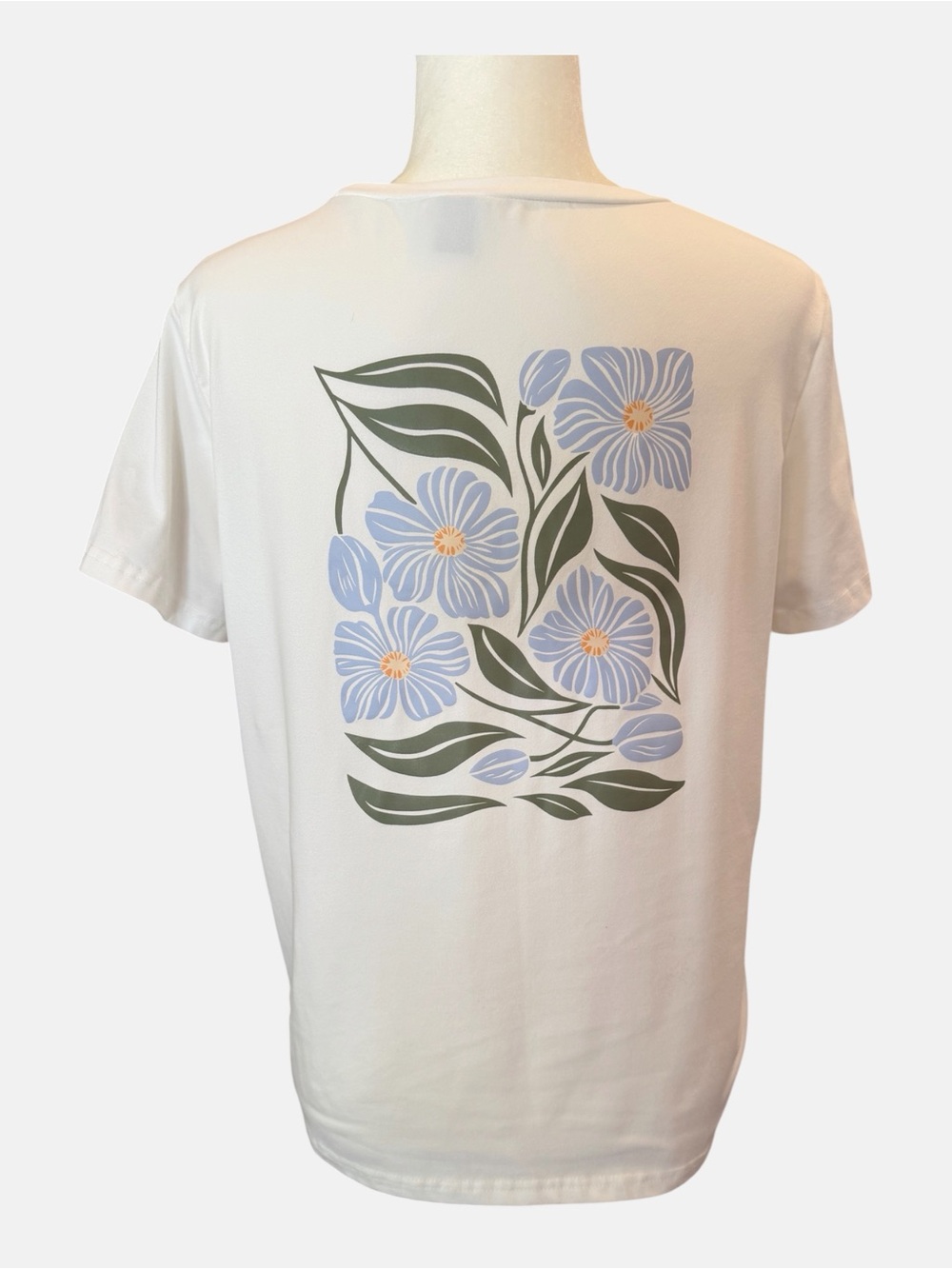 SHEIN Floral Graphic T-Shirt EUC